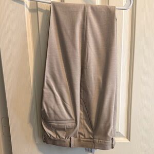 Uniqlo Women's Beige Trousers
